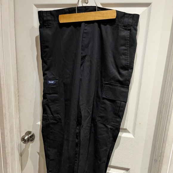 Bundle 2/$20 Black cargo work pants - Picture 1 of 1